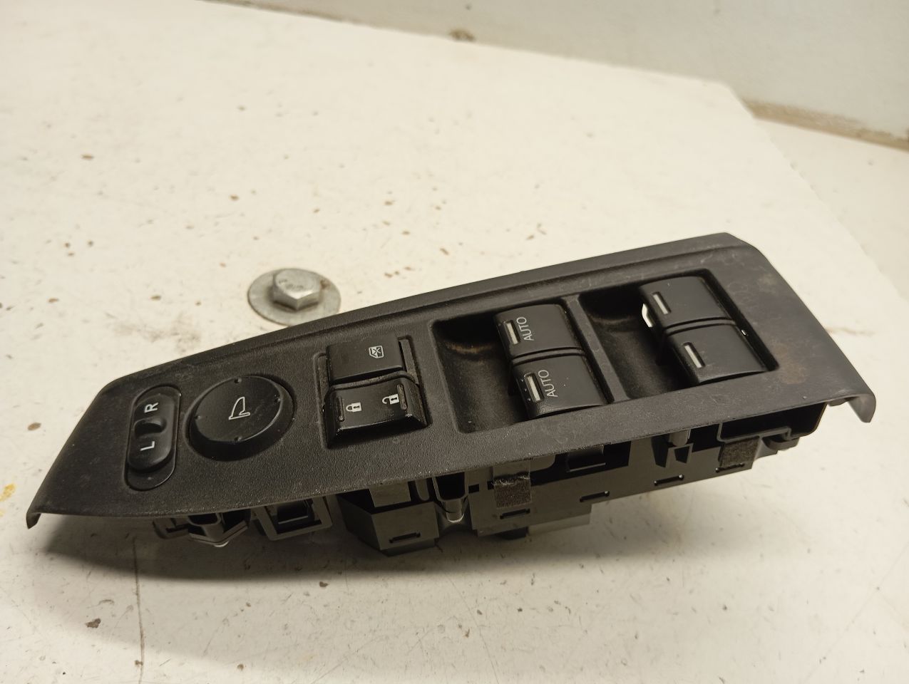 2012 Honda CROSSTOUR Front Door Switch