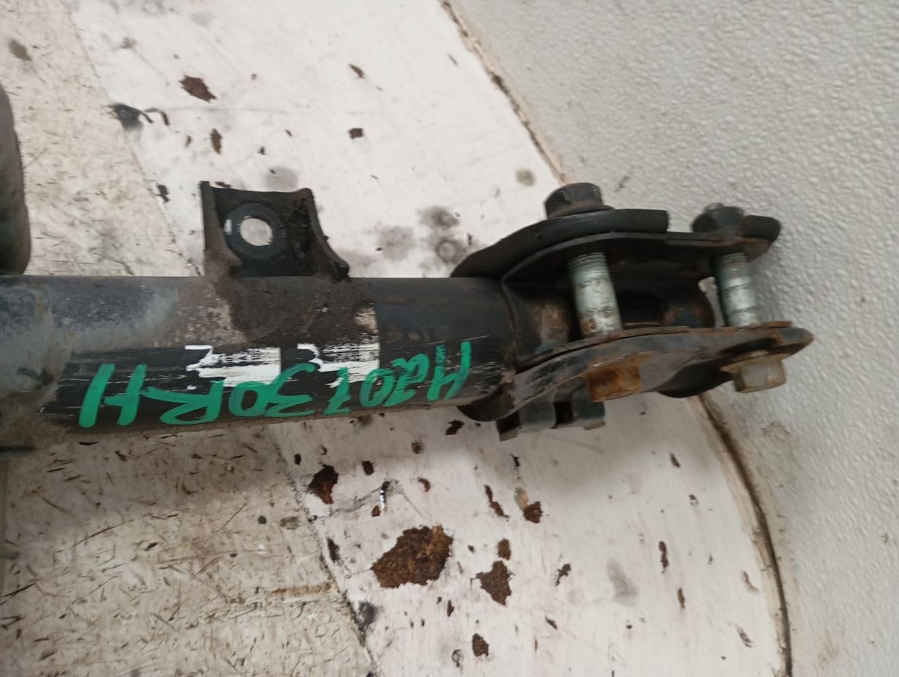 Part image 3