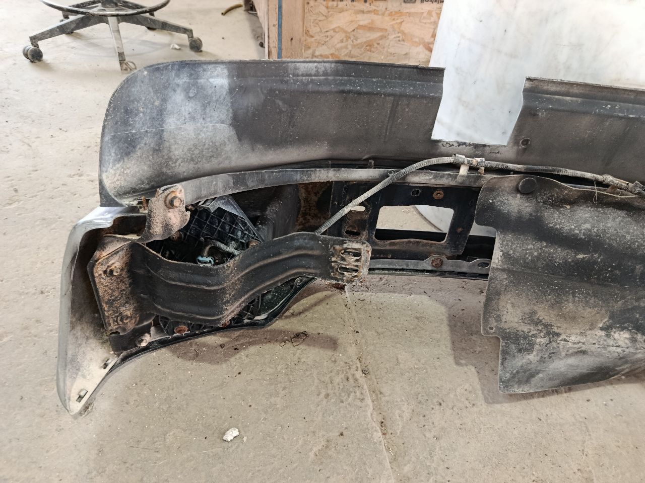 Part image 12