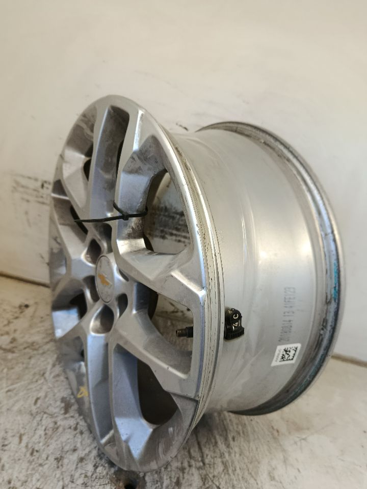 Part image 3