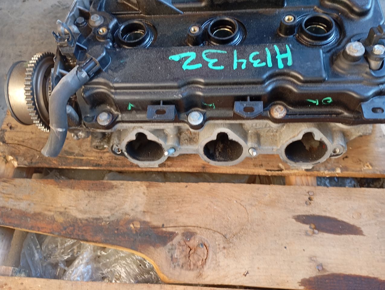 Part image 4