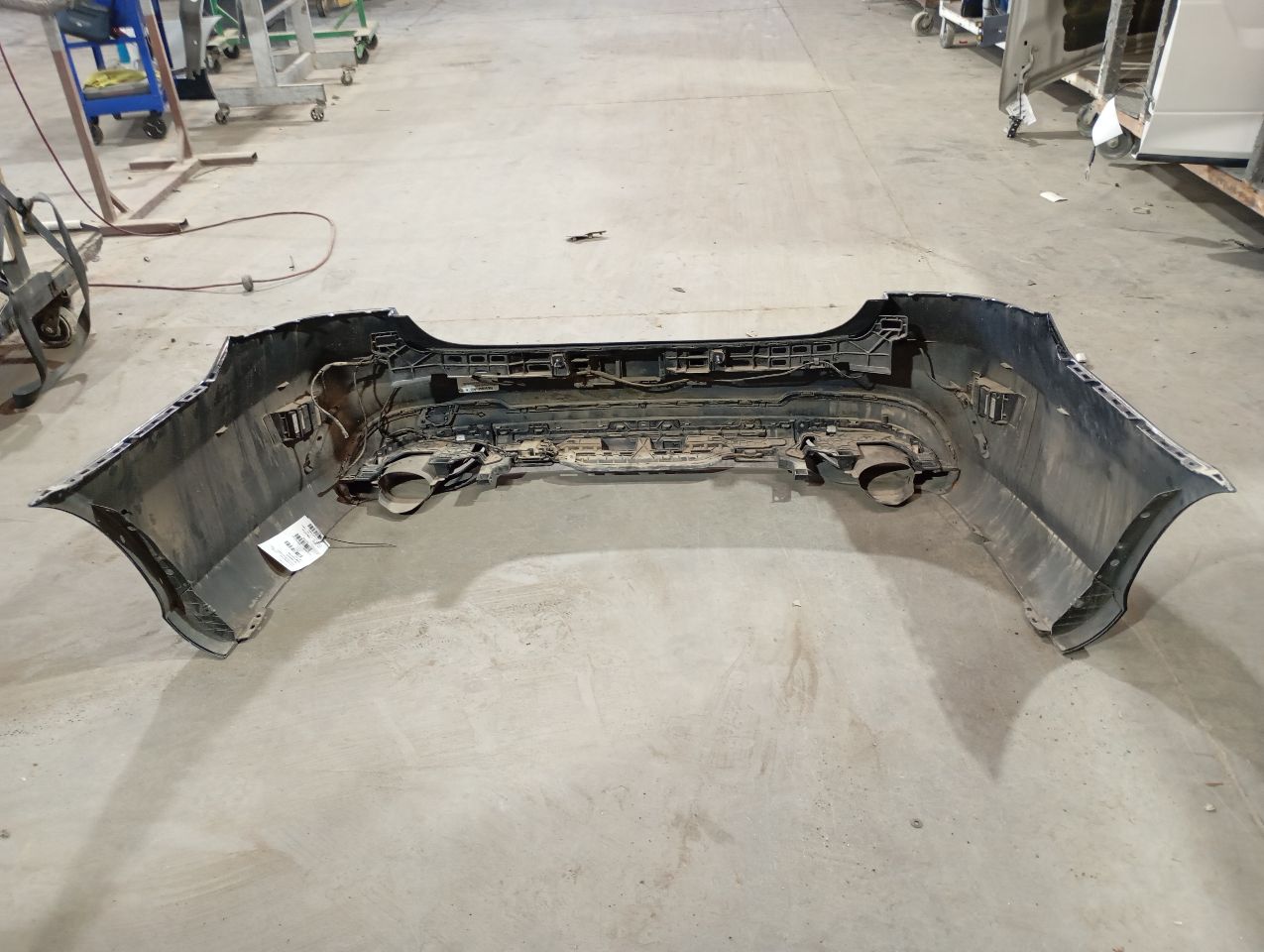 Part image 3