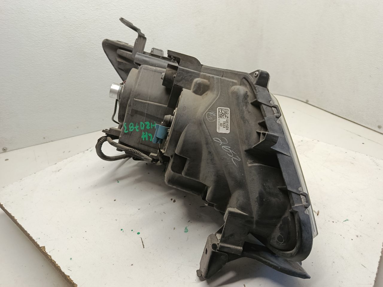 Part image 3