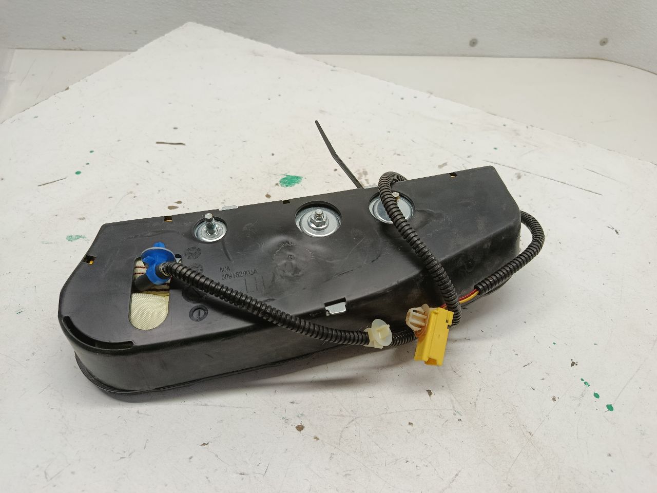 Part image 3