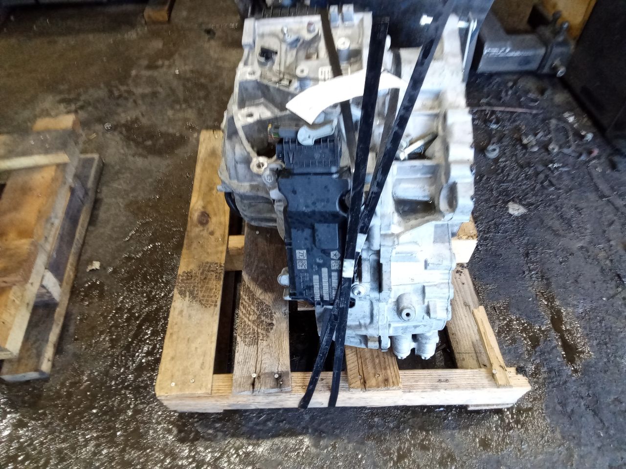 Part image 1