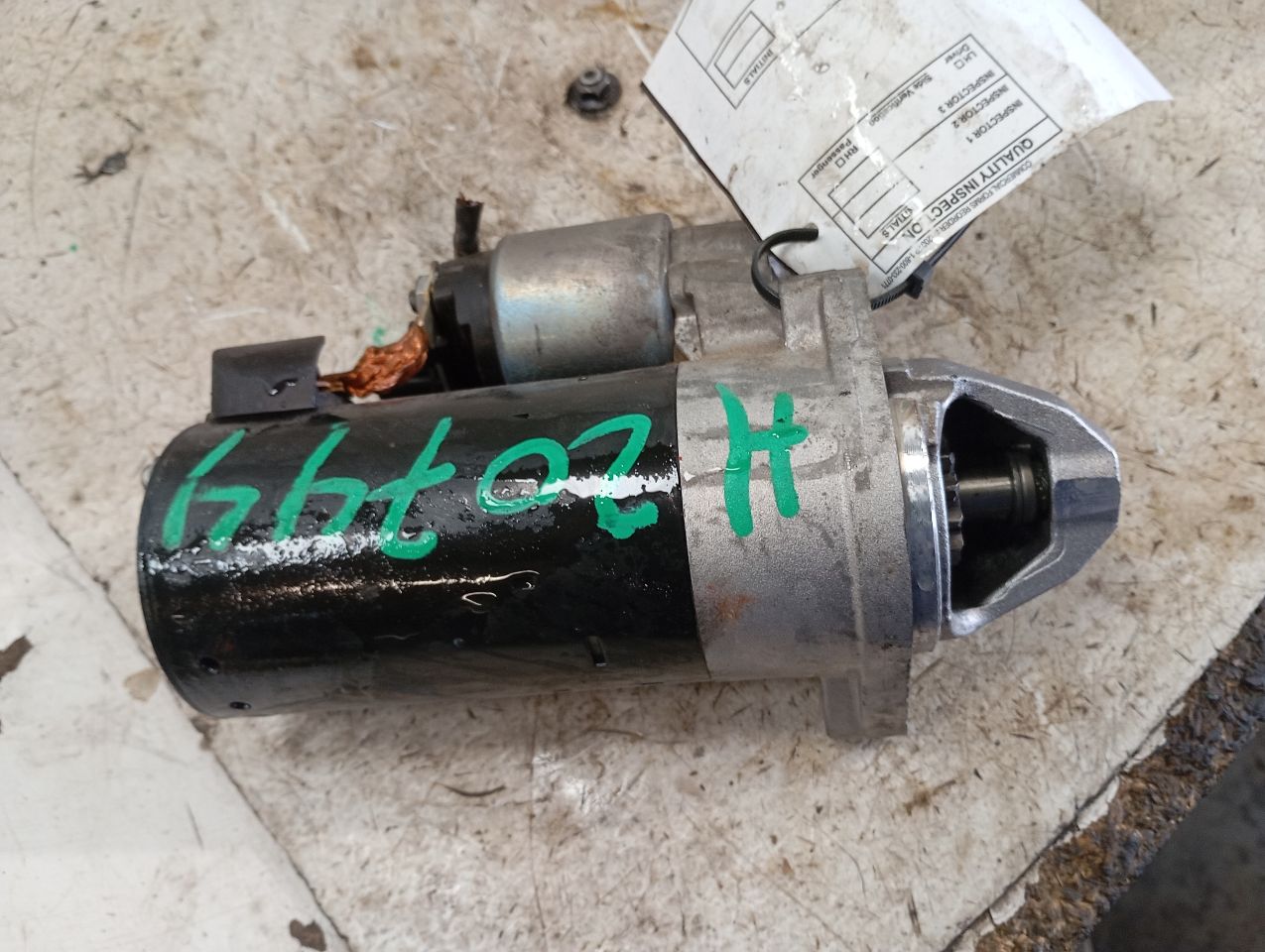 Part image 3