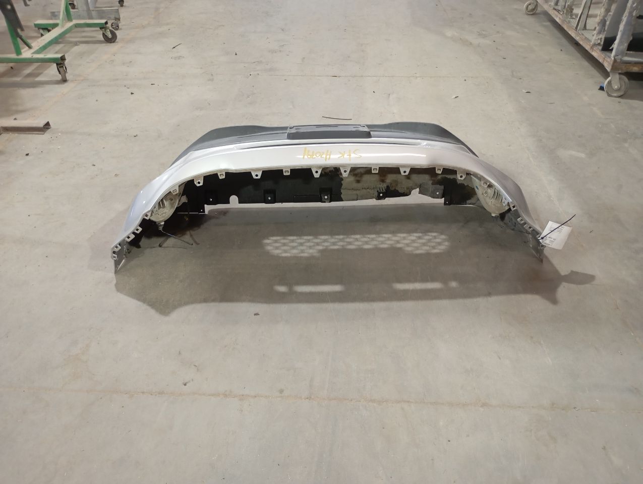Part image 3