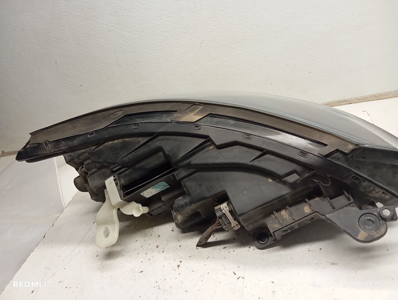Part image 3