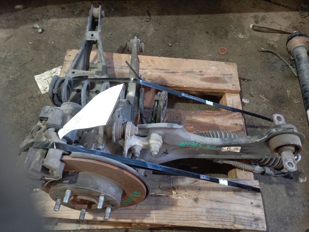 Part image 3