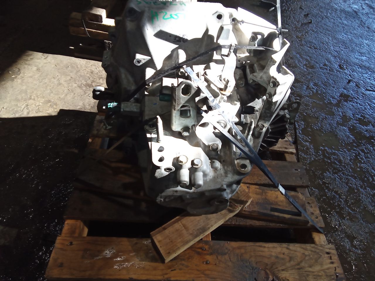 Part image 4