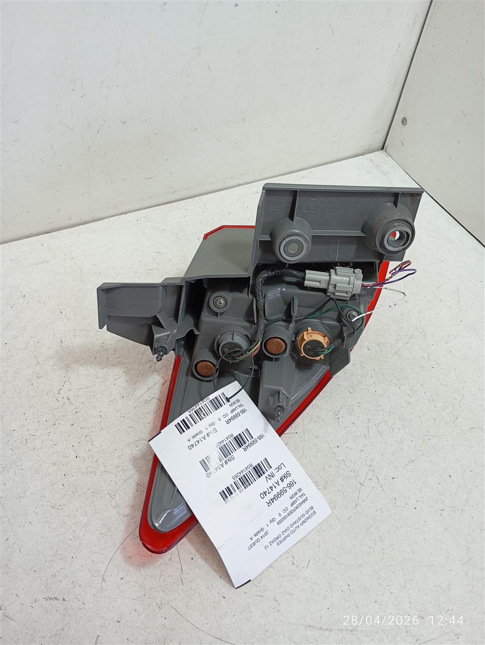 2014 Nissan QUEST Tail Lamp