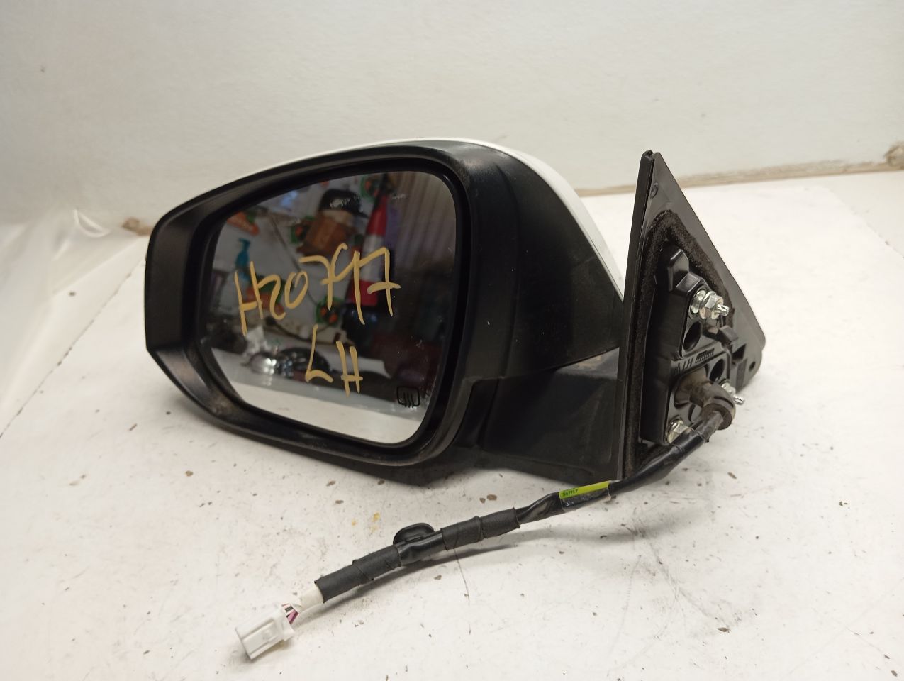 Part image 8