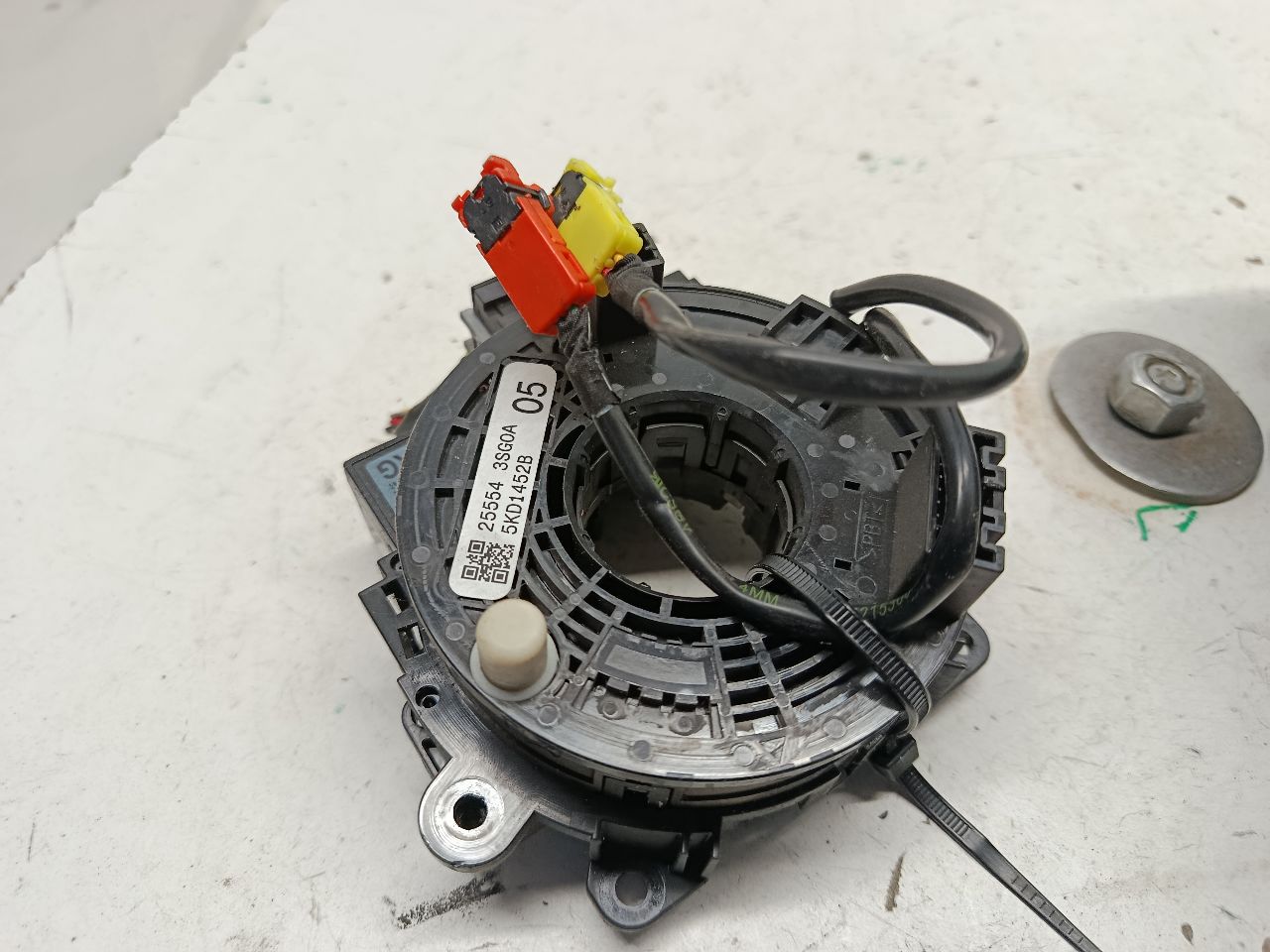 Part image 3