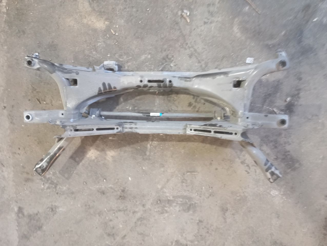 Part image 3