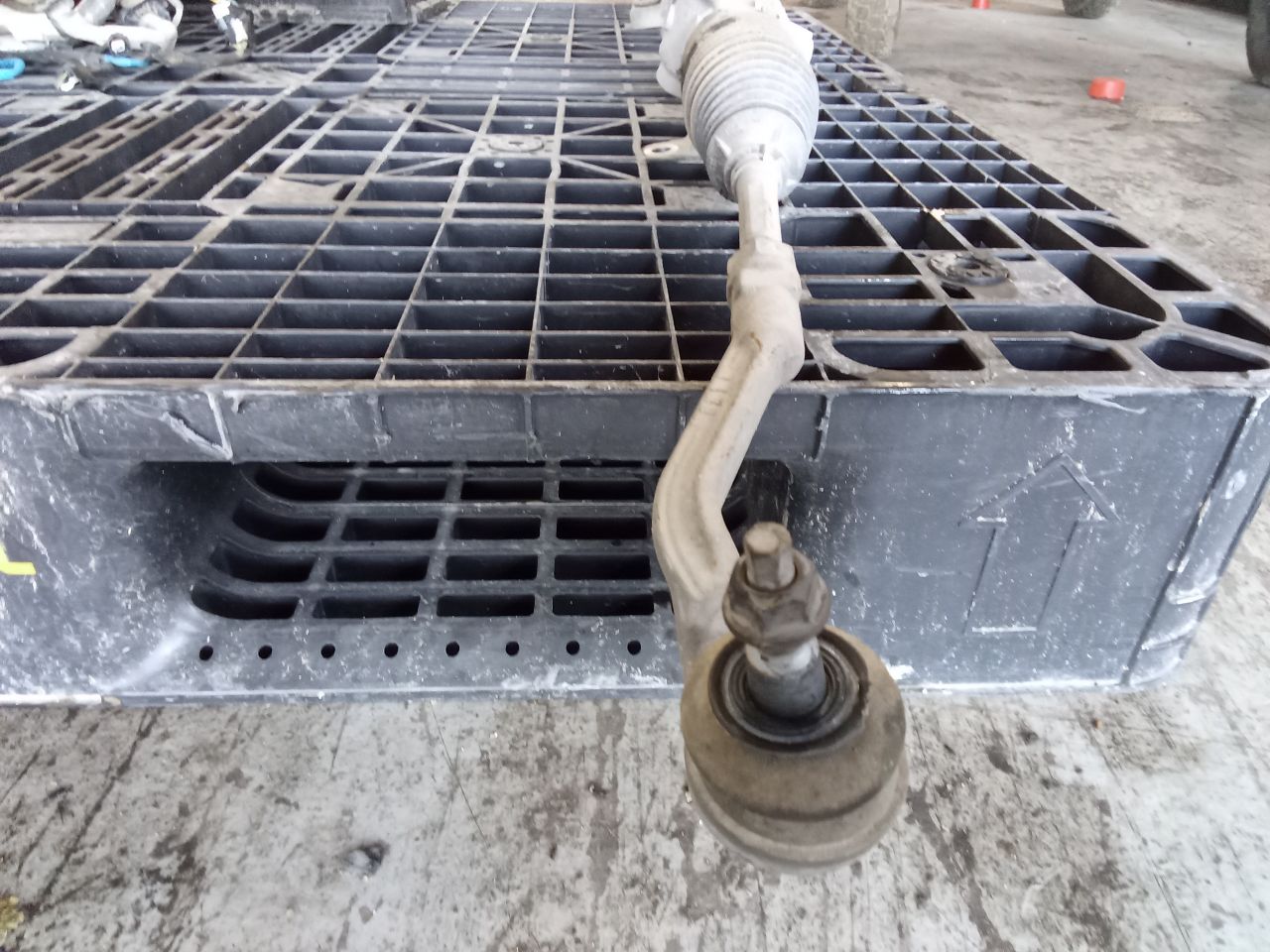 Part image 3