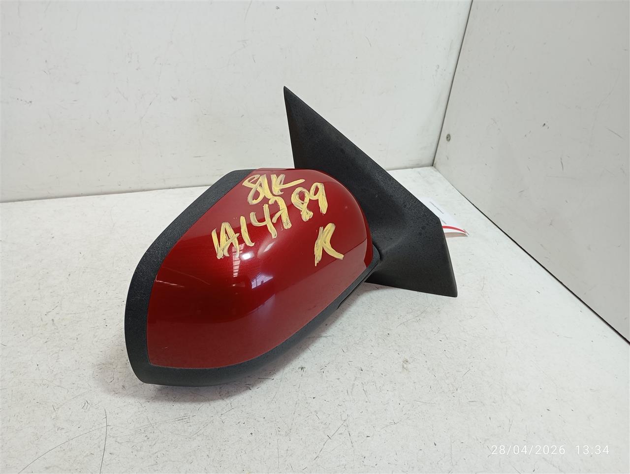 Part image 3