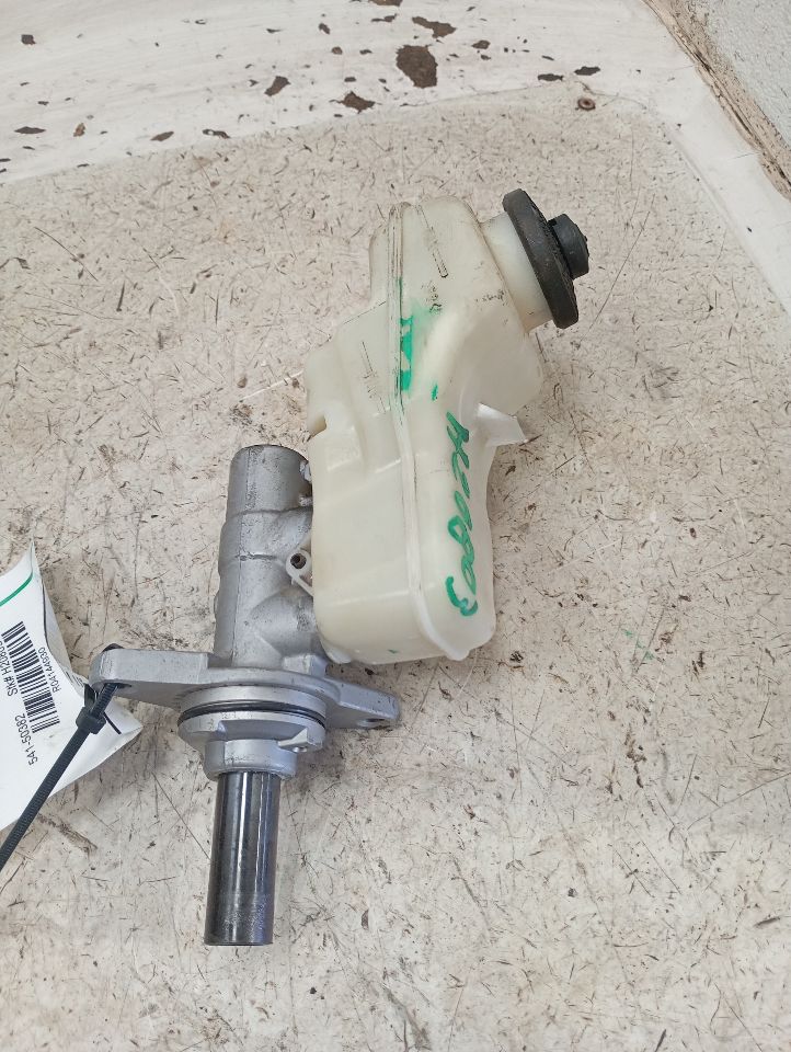 2013 Toyota COROLLA Brake Master Cyl
