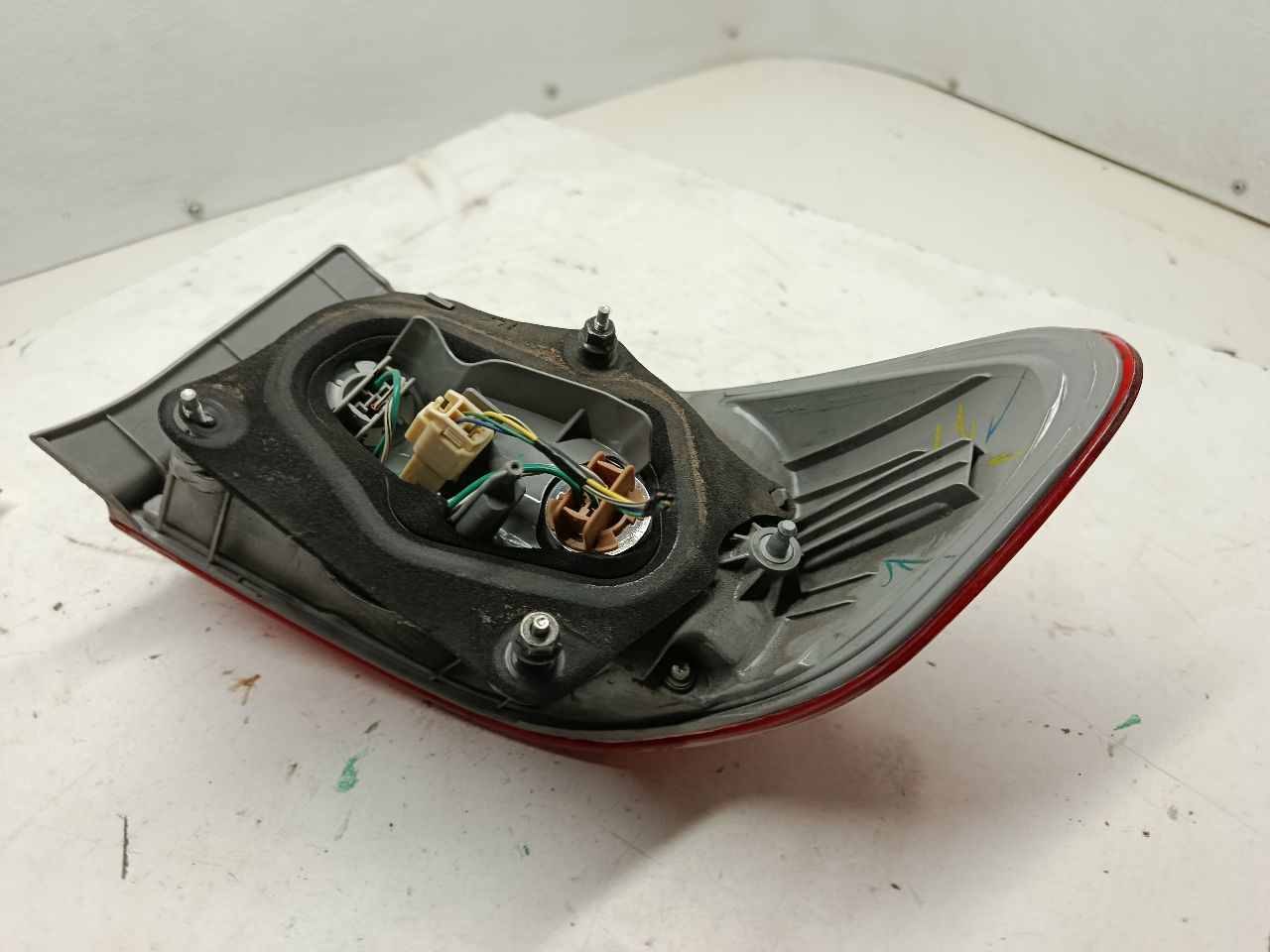 Part image 3