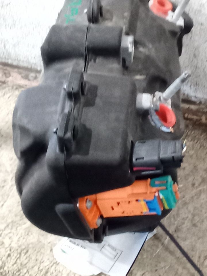 Part image 7