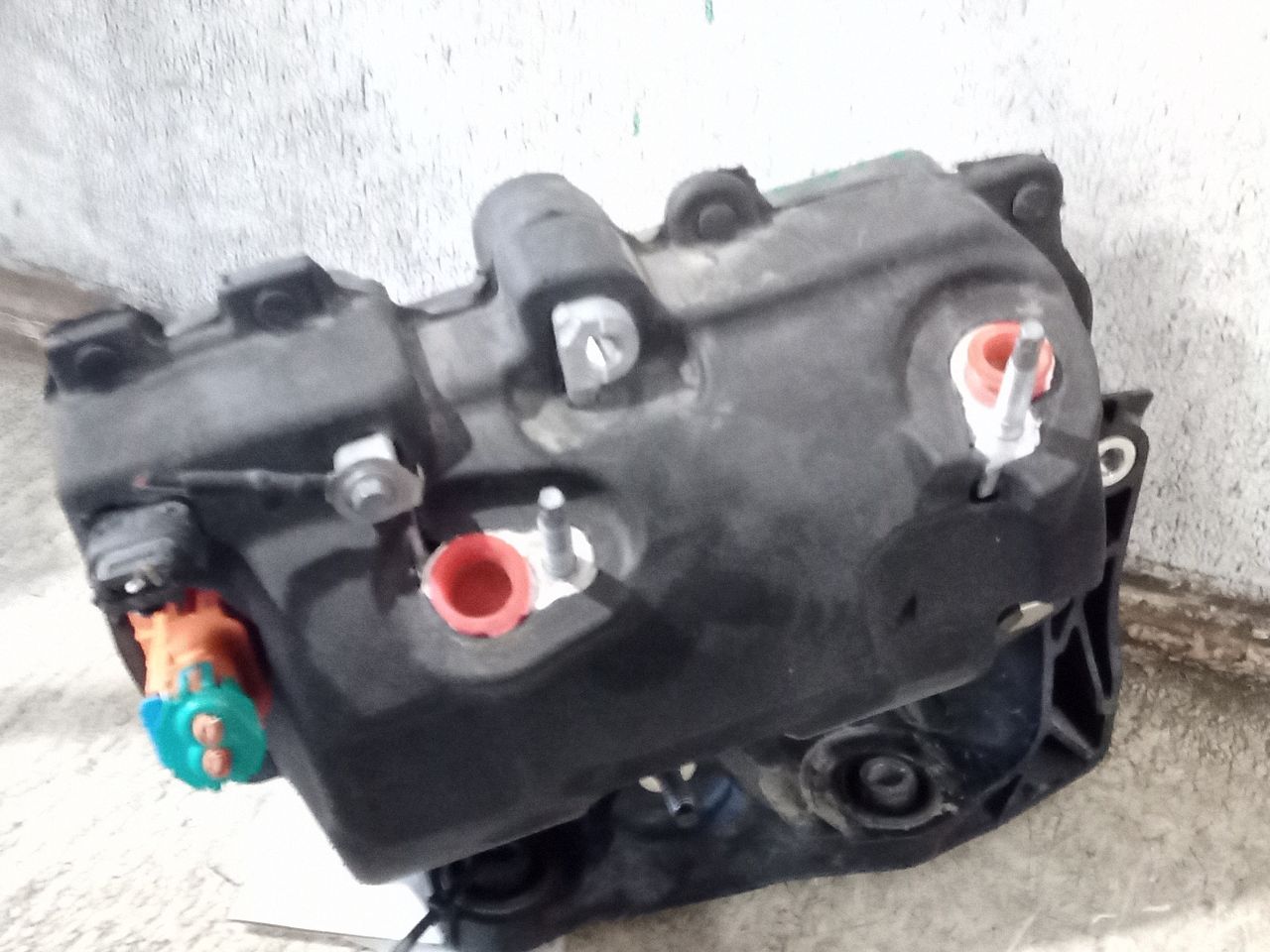 Part image 8