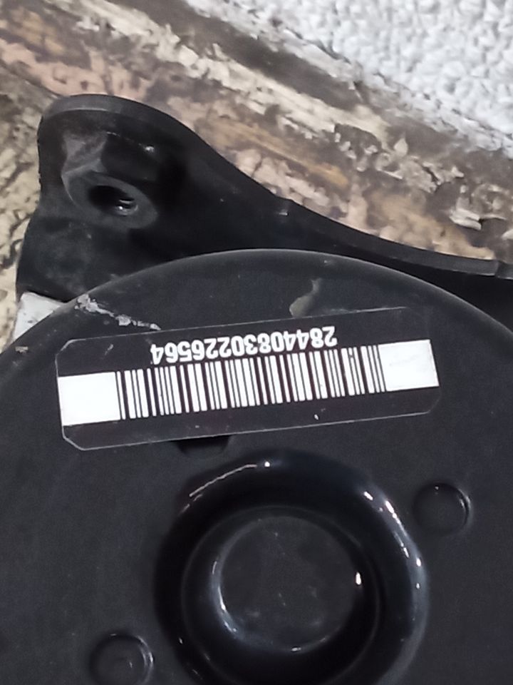 Part image 7