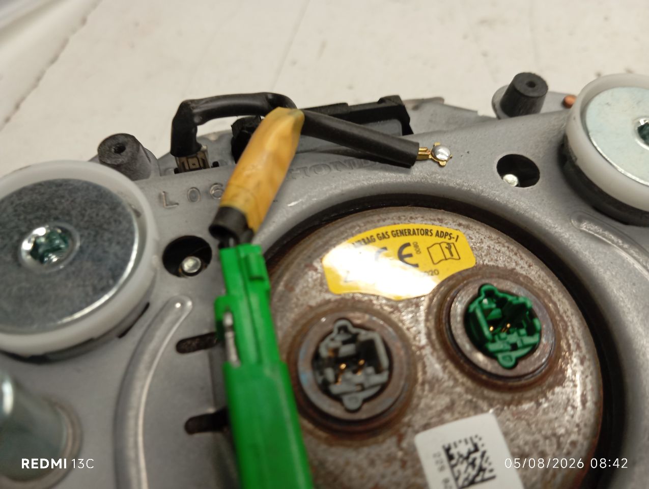 Part image 4