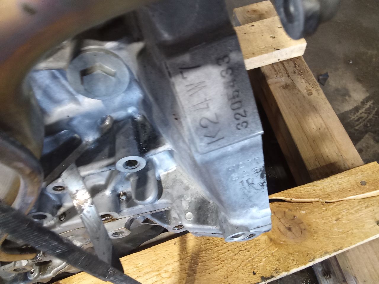 Part image 3