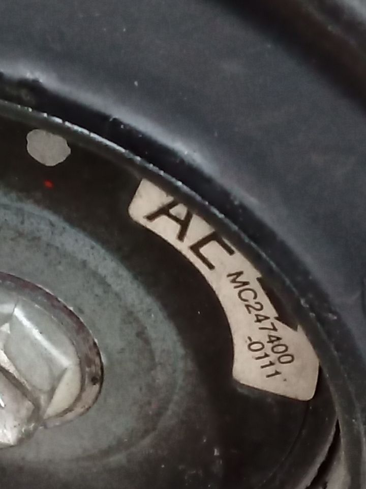 Part image 6