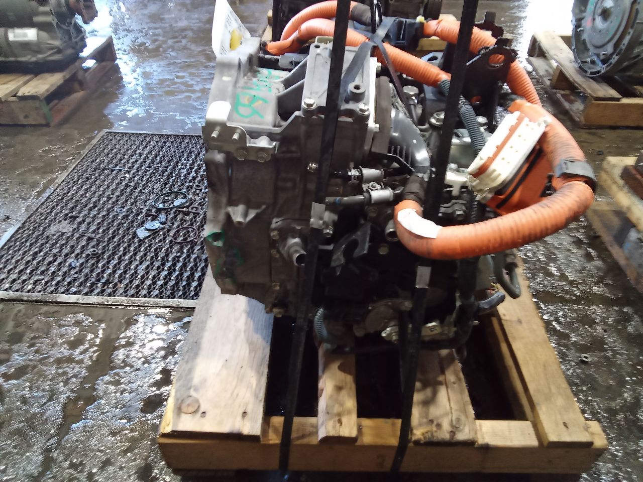 Part image 3