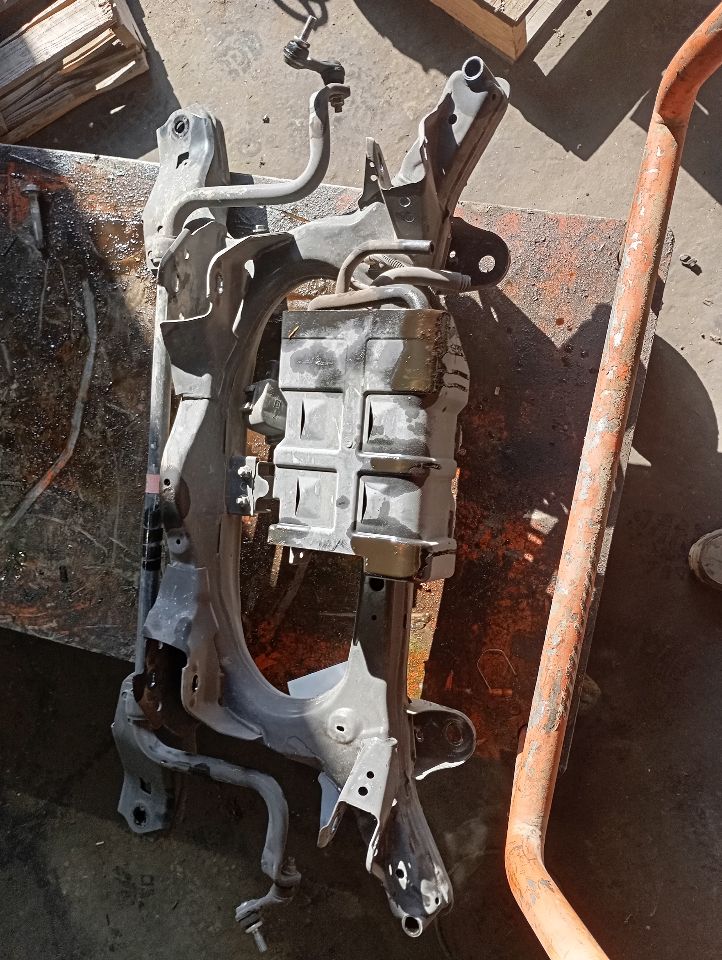 Part image 4