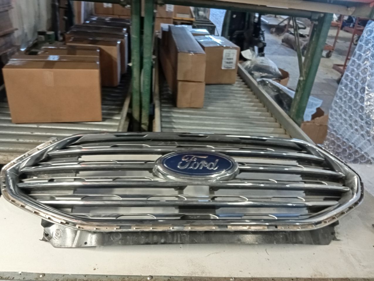 2021 Ford EDGE Grille