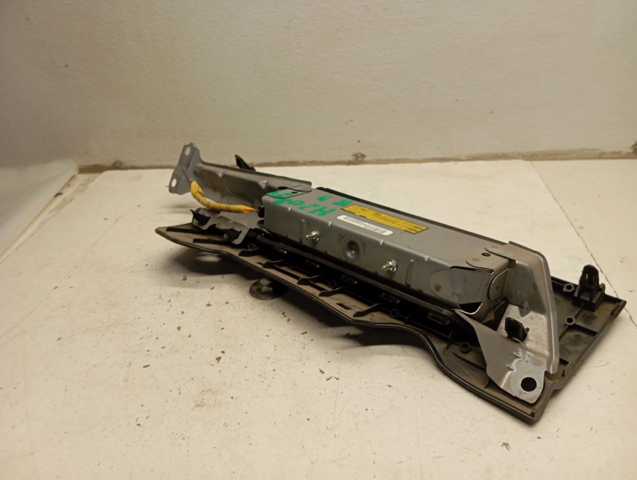Part image 4
