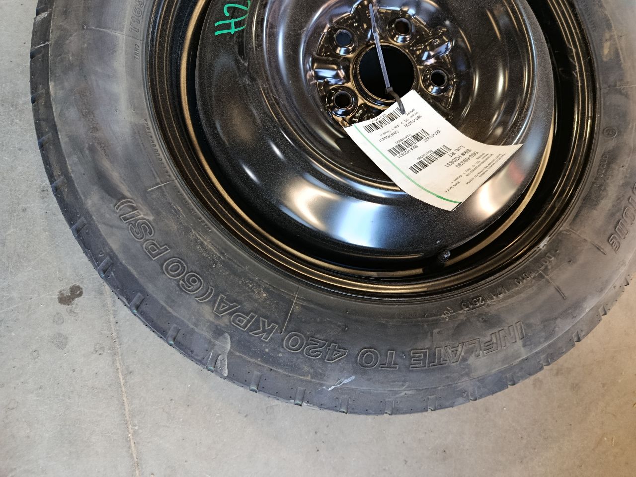 Part image 3