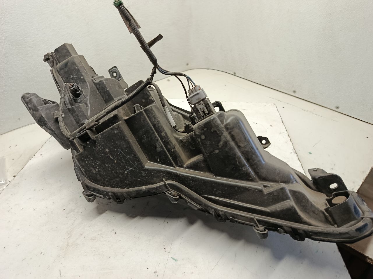 Part image 5