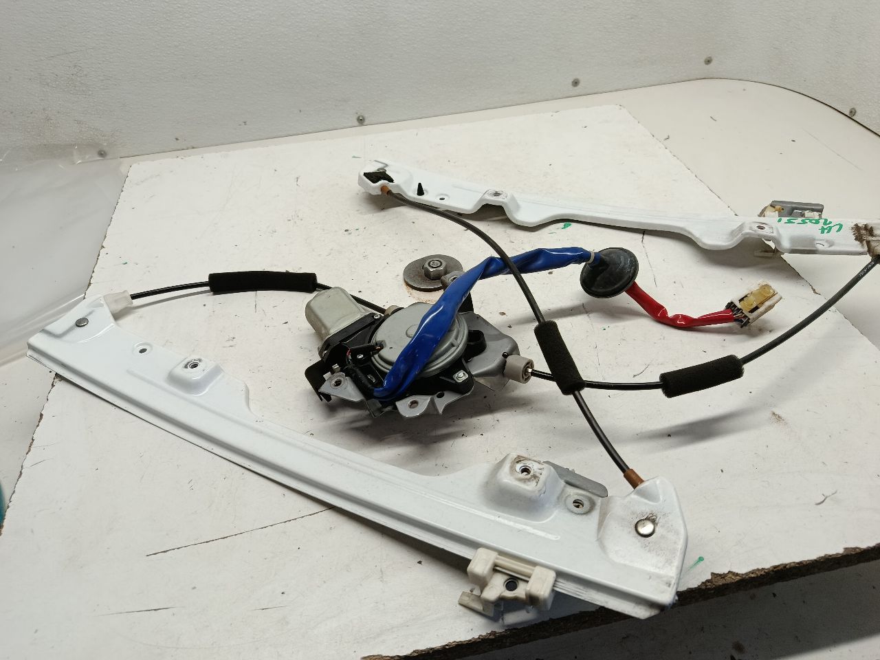 Part image 1