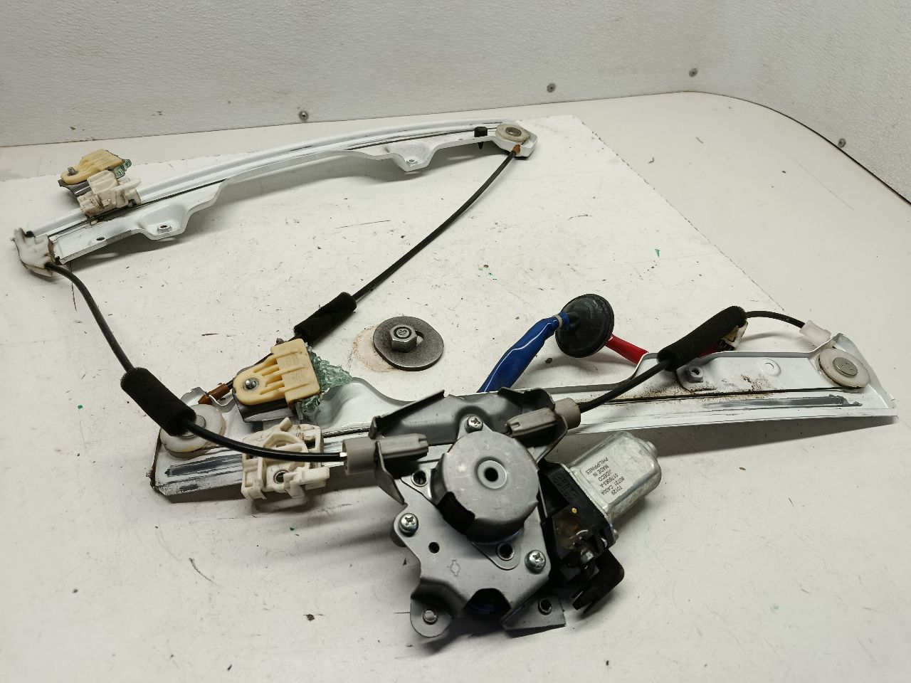 Part image 4