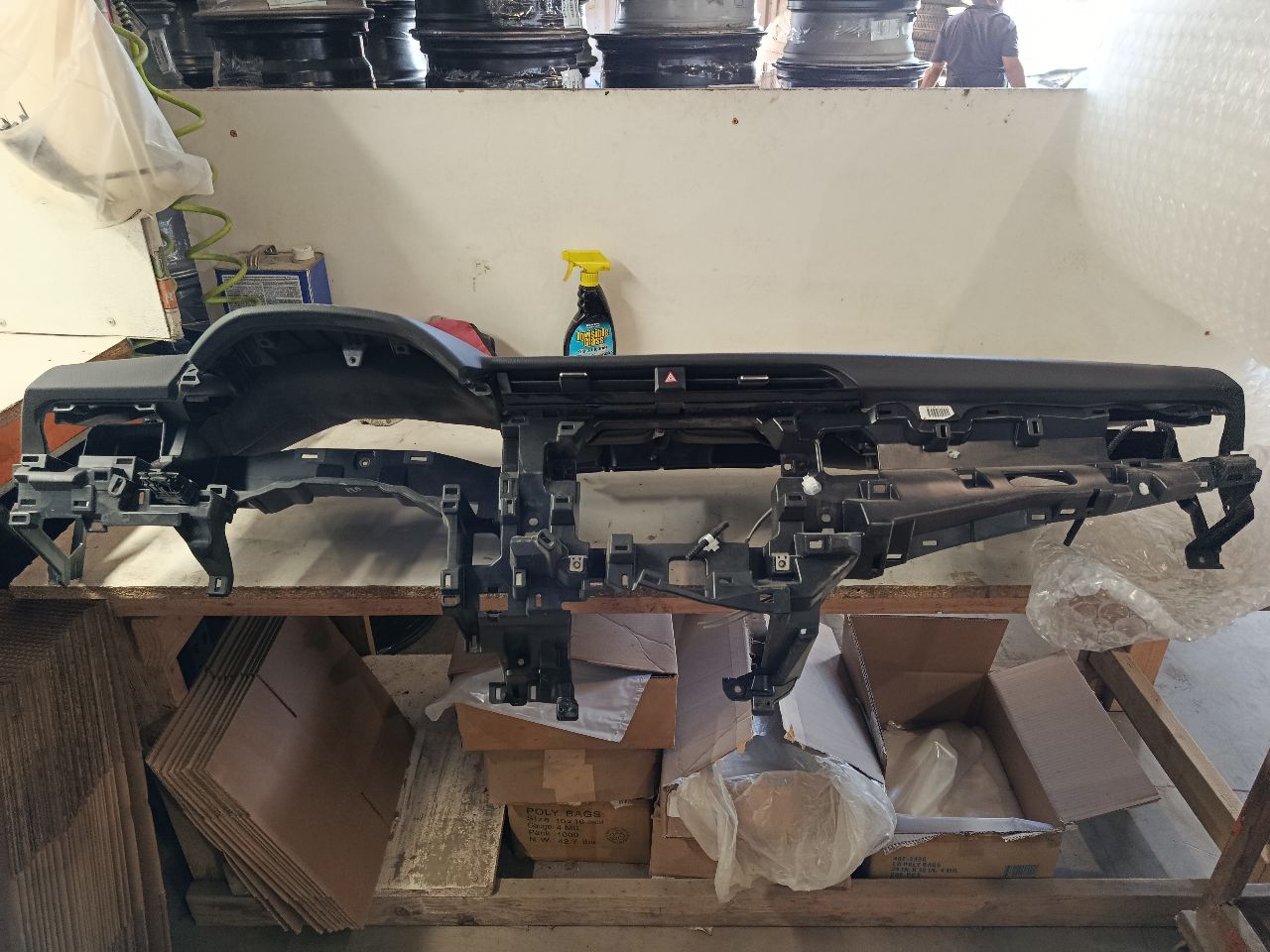 Part image 1
