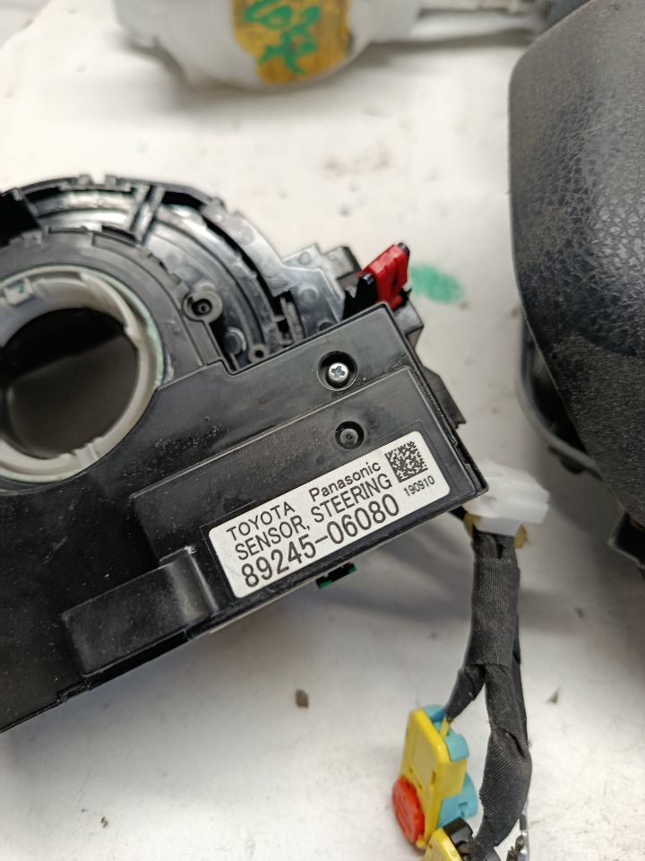 Part image 16