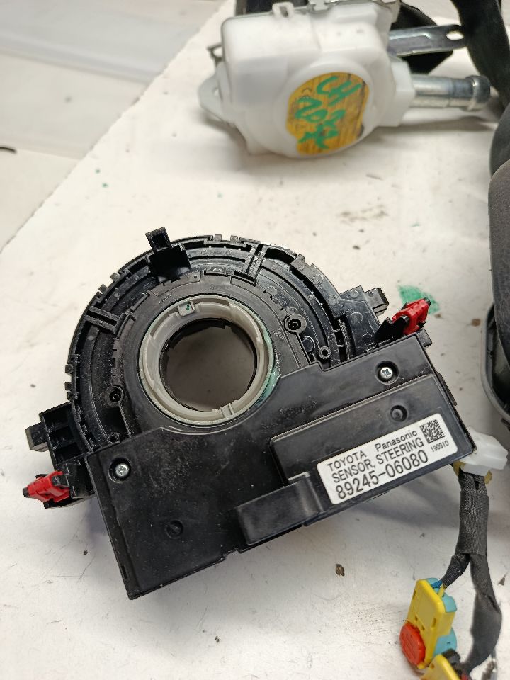 Part image 17