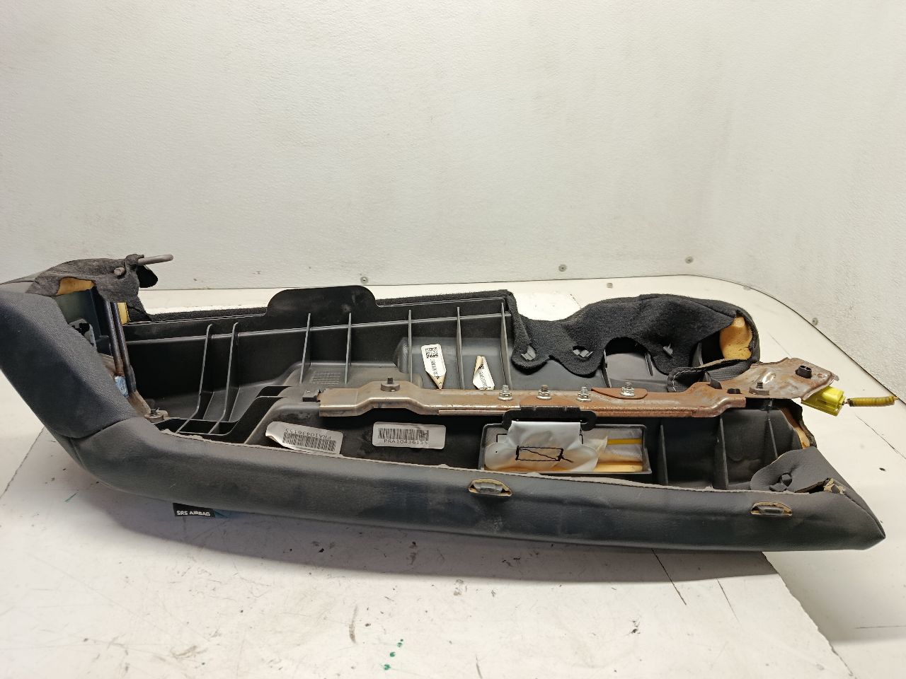 Part image 4