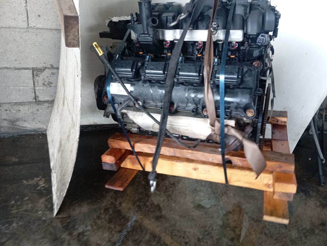Part image 4