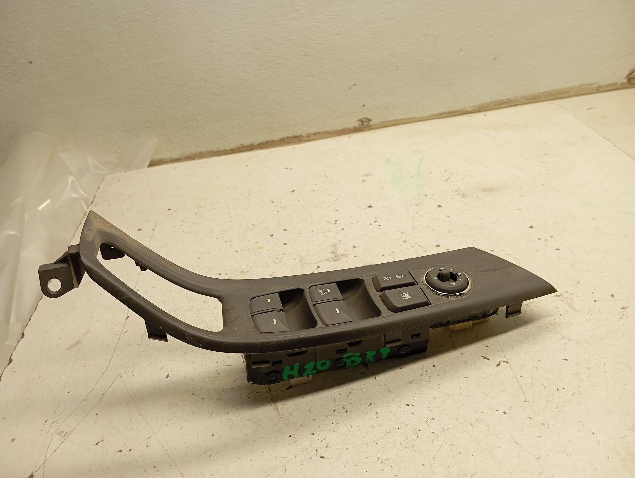 Part image 1