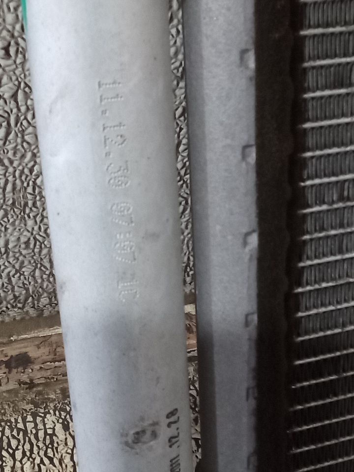 Part image 8