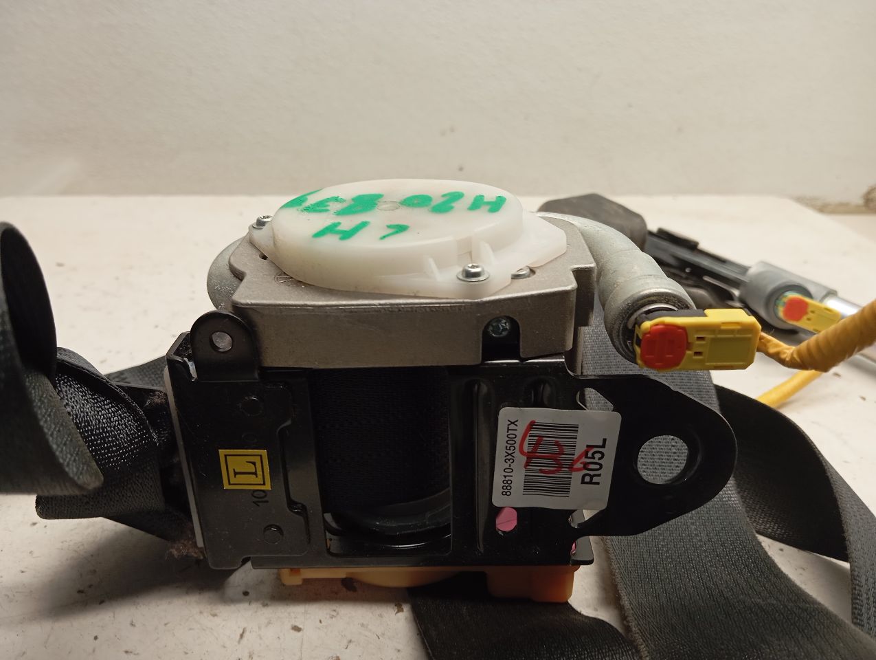 Part image 4