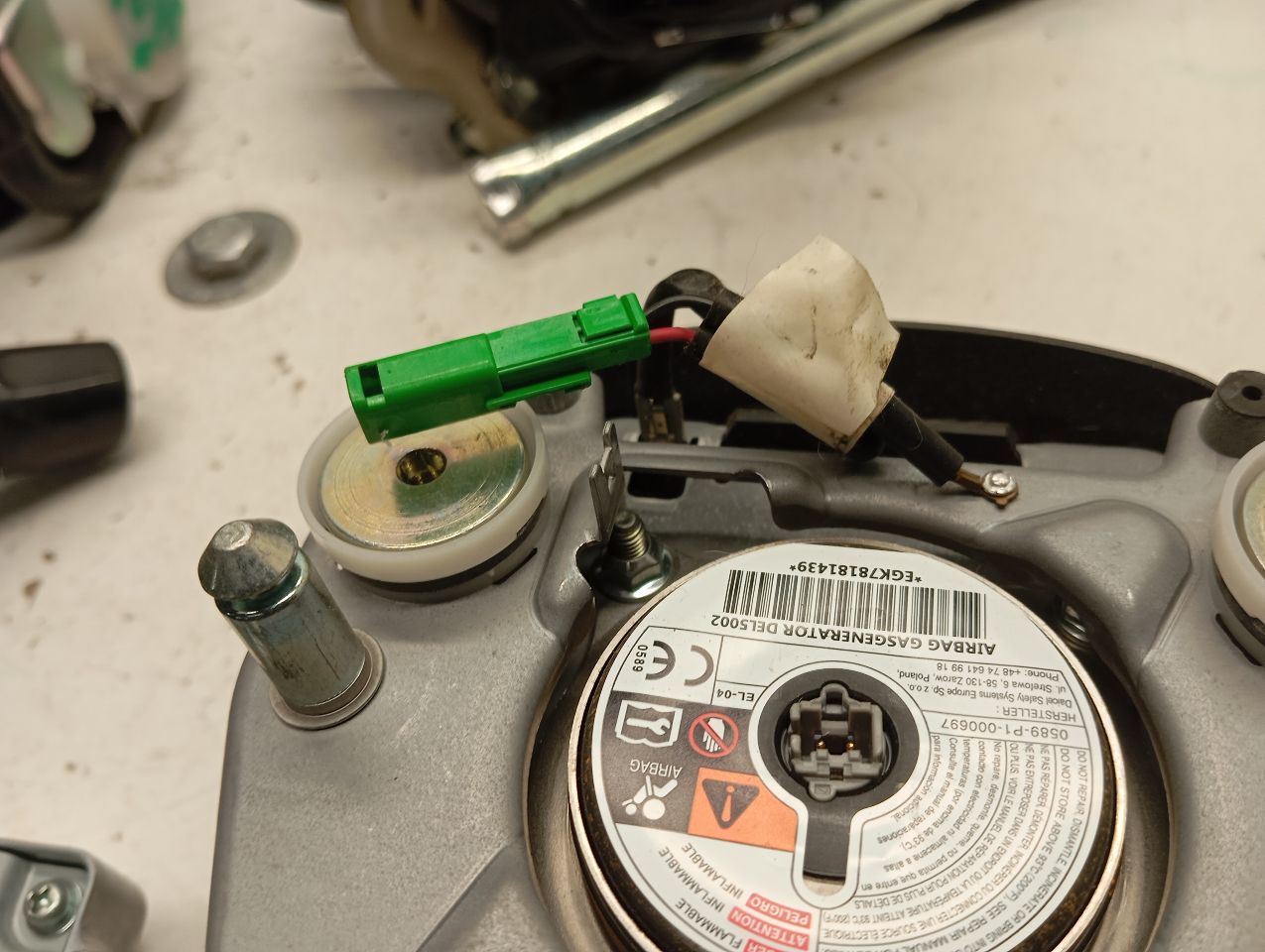 Part image 6