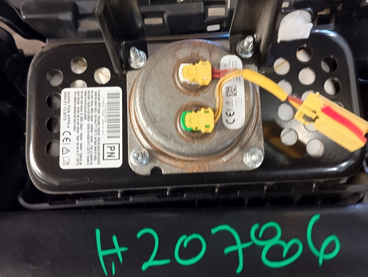 Part image 12