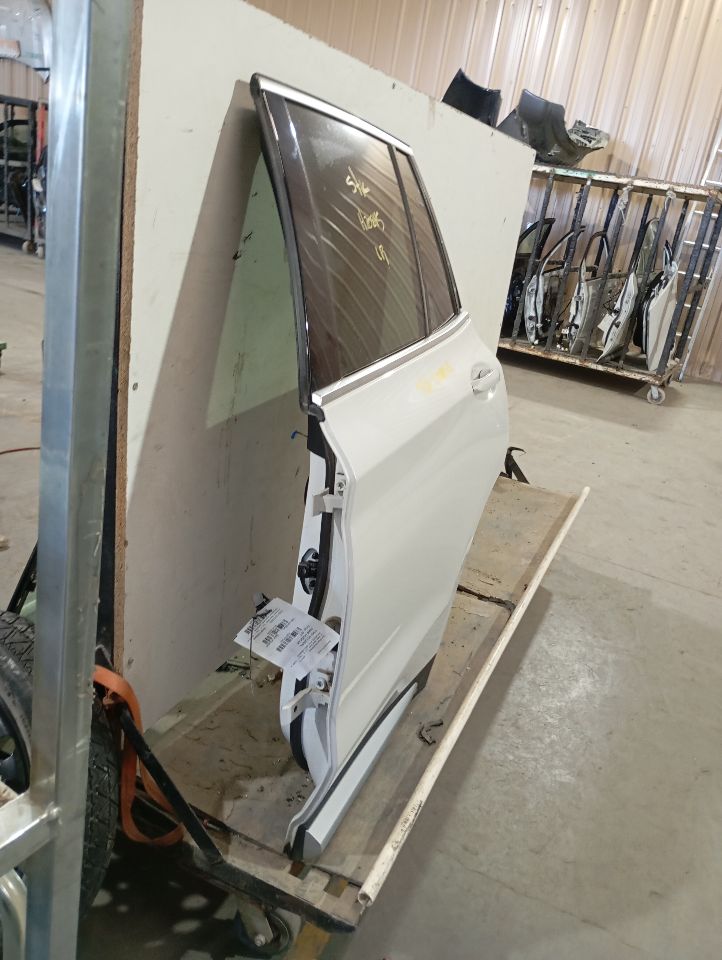 Part image 11