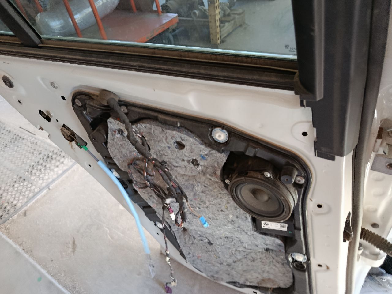 Part image 8