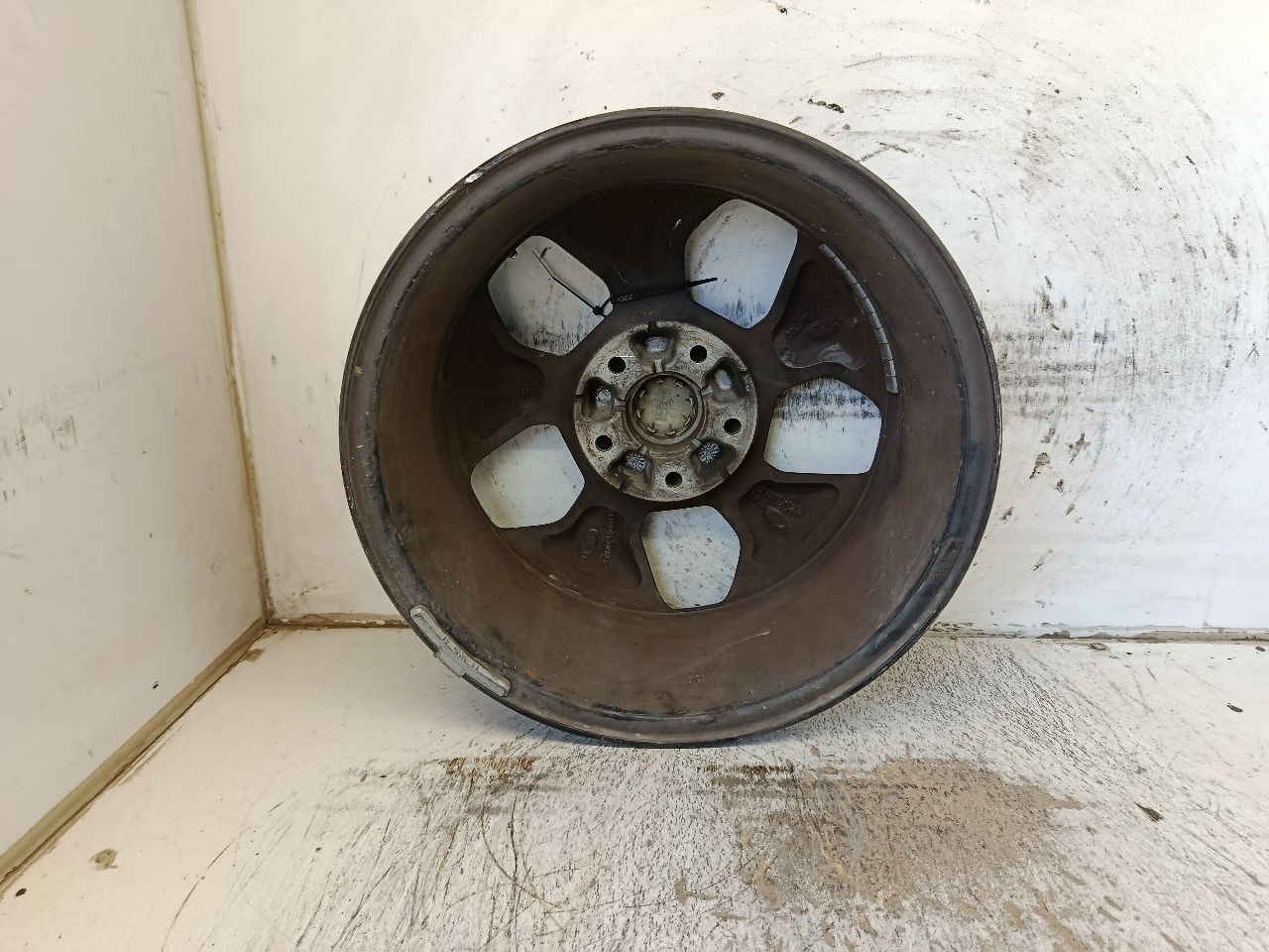 Part image 3