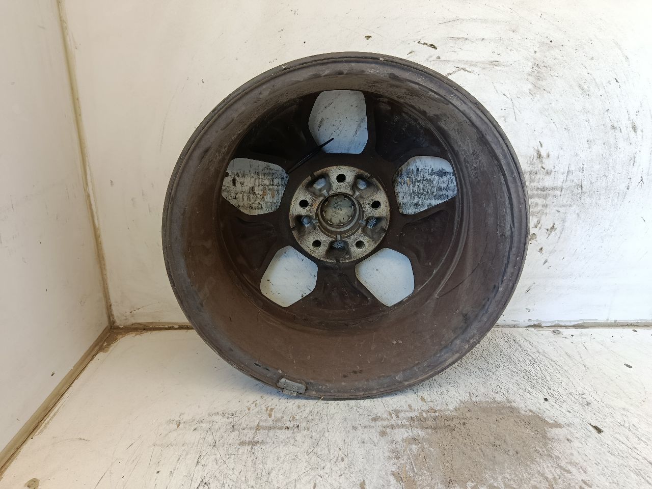 Part image 3